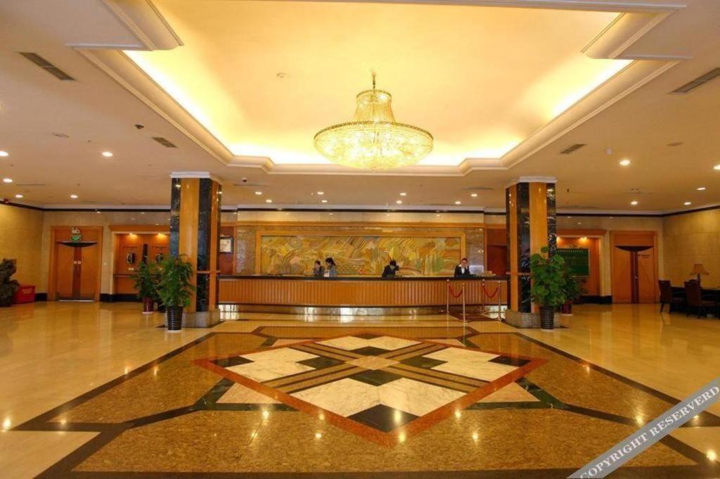 Jinyuan Jinling Plaza Xuzhou Hotel Exterior photo